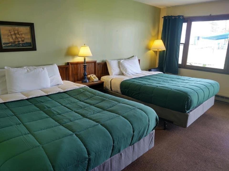Gavin'S Iris H Country Inn Cornwallville 外观 照片