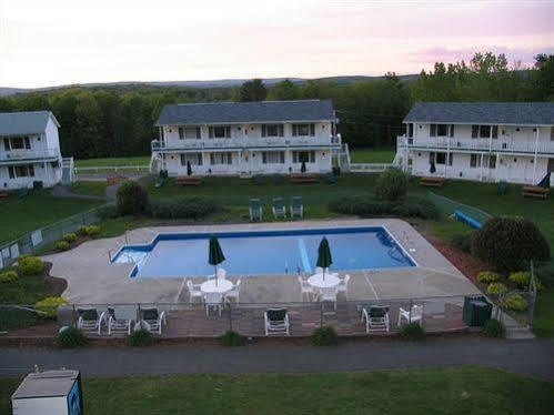 Gavin'S Iris H Country Inn Cornwallville 外观 照片