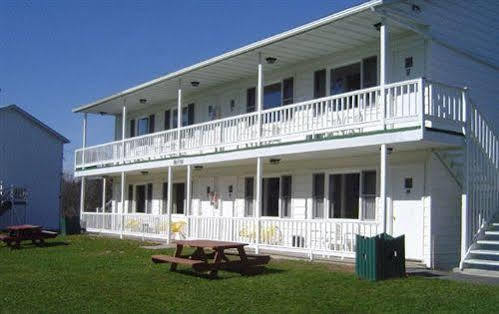 Gavin'S Iris H Country Inn Cornwallville 外观 照片