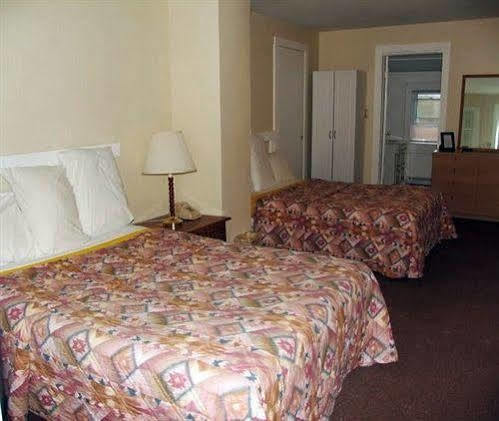 Gavin'S Iris H Country Inn Cornwallville 外观 照片